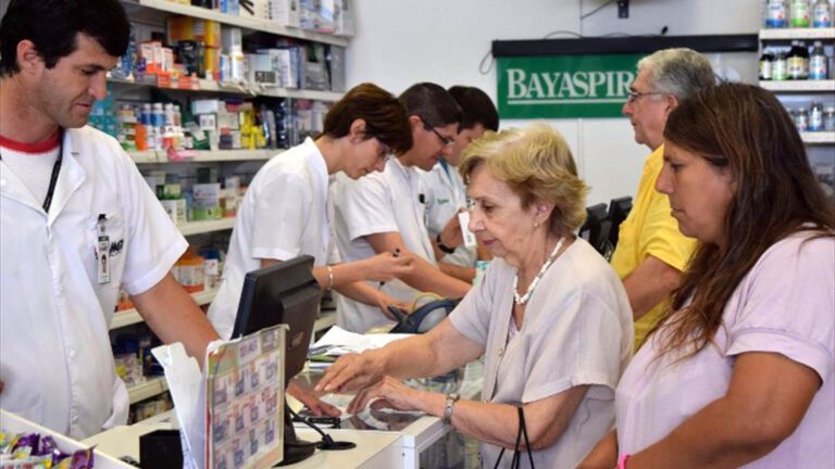 Para garantizar beneficios a sus usuarios, PAMI acordó con cámaras farmacéuticas