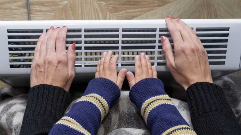 Calefacción eléctrica: cómo combatir el frío y regular el impacto en la factura de luz