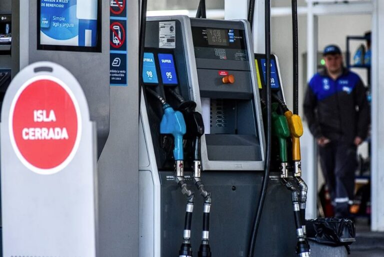 Según la CECHA, «se viene produciendo un incremento en la provisión de combustibles» y la situación se normalizará «esta semana»