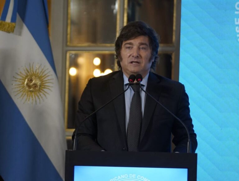 El ESTADO el primer objetivo del  presidente electo de la Argentina Javier Milei