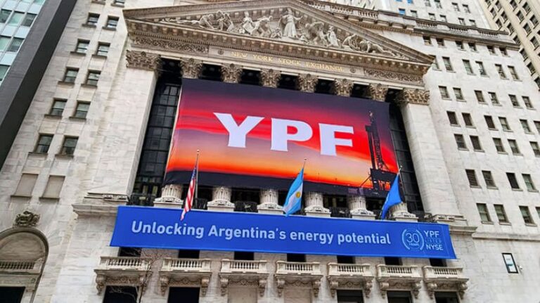 Nuevo revés judicial para la argentina en la causa YPF: no extenderá el plazo para evitar el embargo de activos