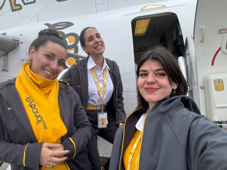 Flybondi reconocida como una de las mejores para Trabajar TM para Mujeres 2024