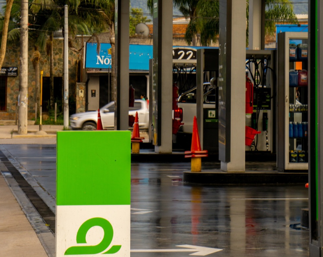 image_2025-10-28_200500351 Refinor